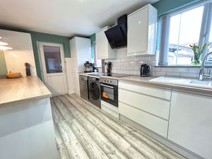 Photo 10- click for photo gallery